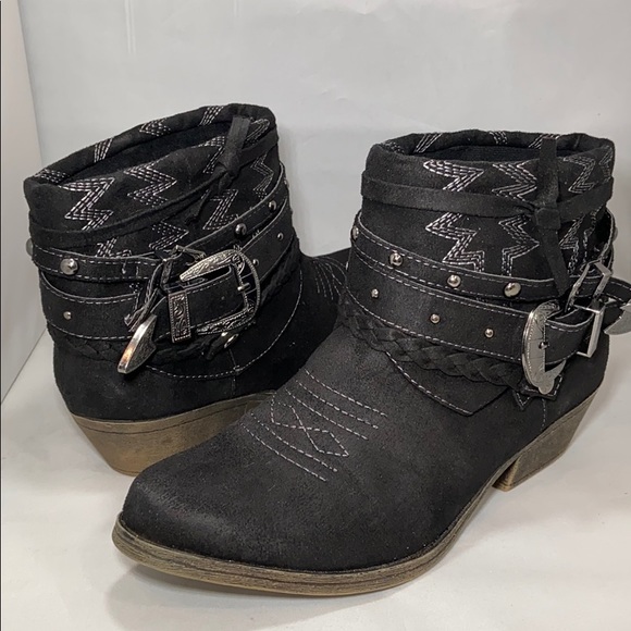 Sugar Timbers Women’s Black Ankle Booties 6 1/2M - Picture 2 of 7